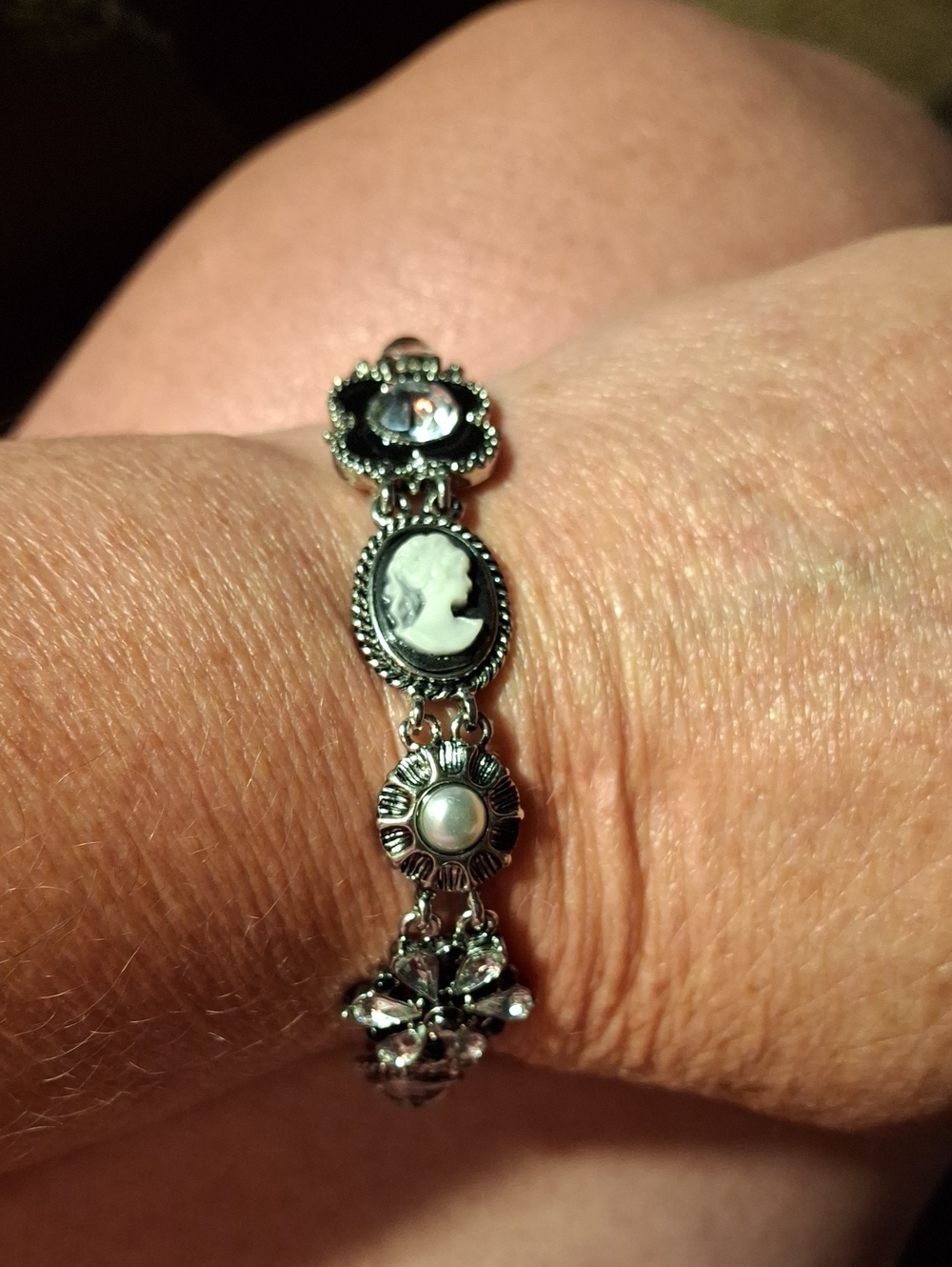 Dilliards Sensitive Skin Style Black and Silver Cameo Bracelet - Women Jewelry